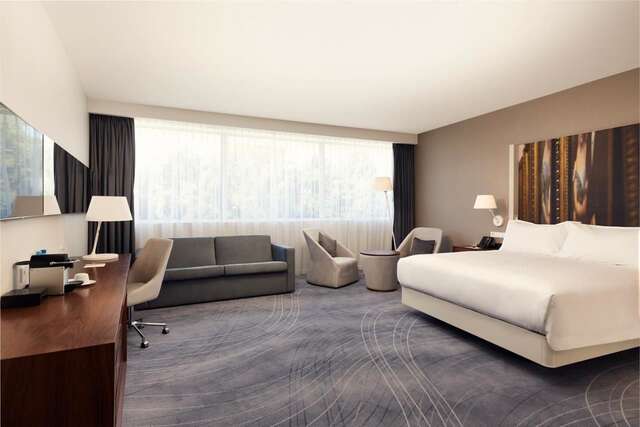 Отель DoubleTree by Hilton Wroclaw Вроцлав-36